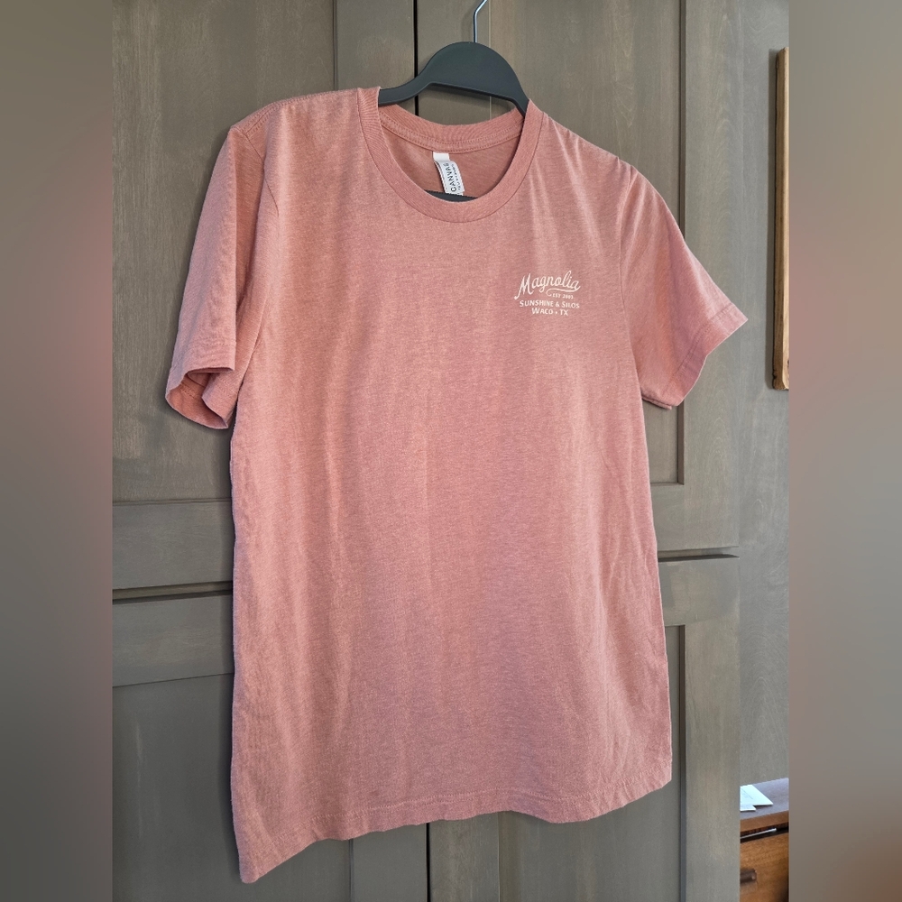 Magnolia Pink Graphic T-Shirt